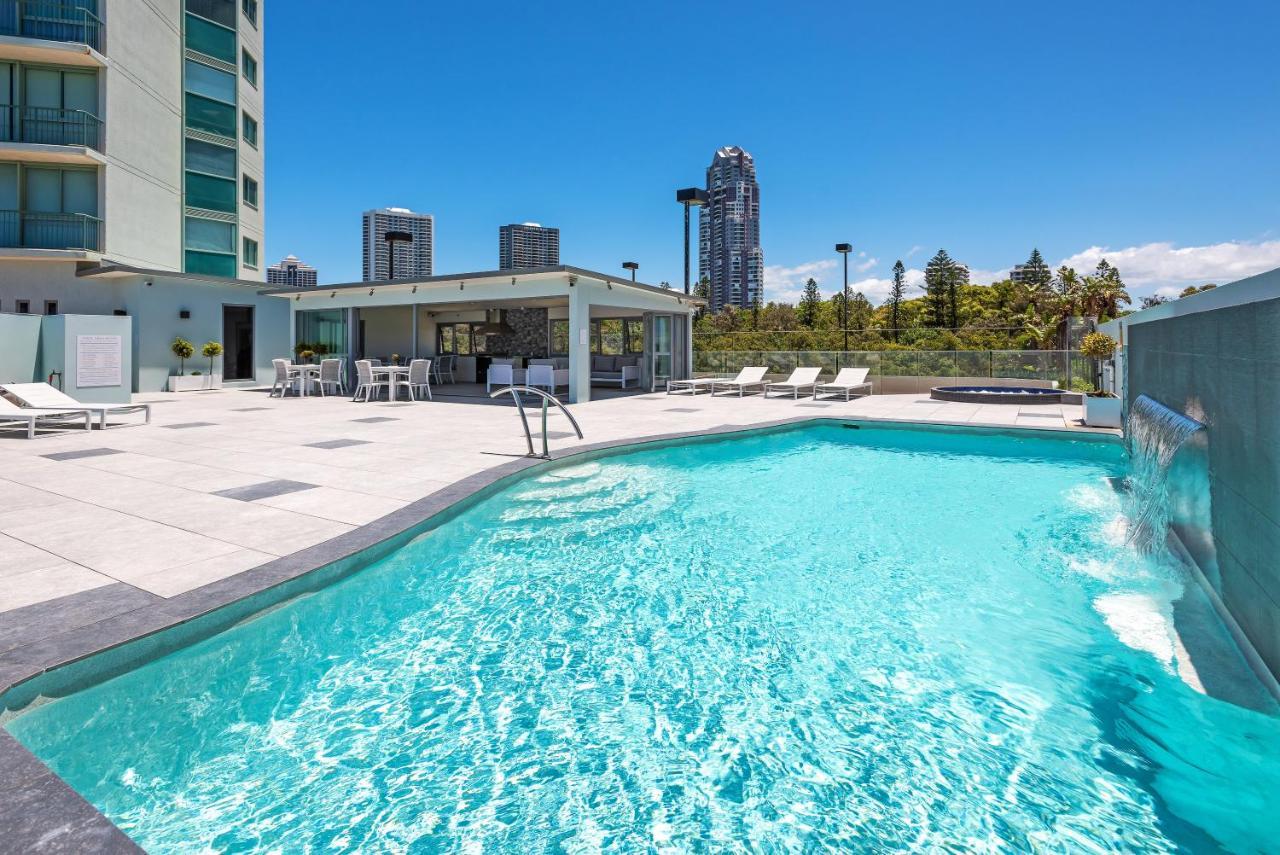 The Waterford On Main Beach Gold Coast Bagian luar foto
